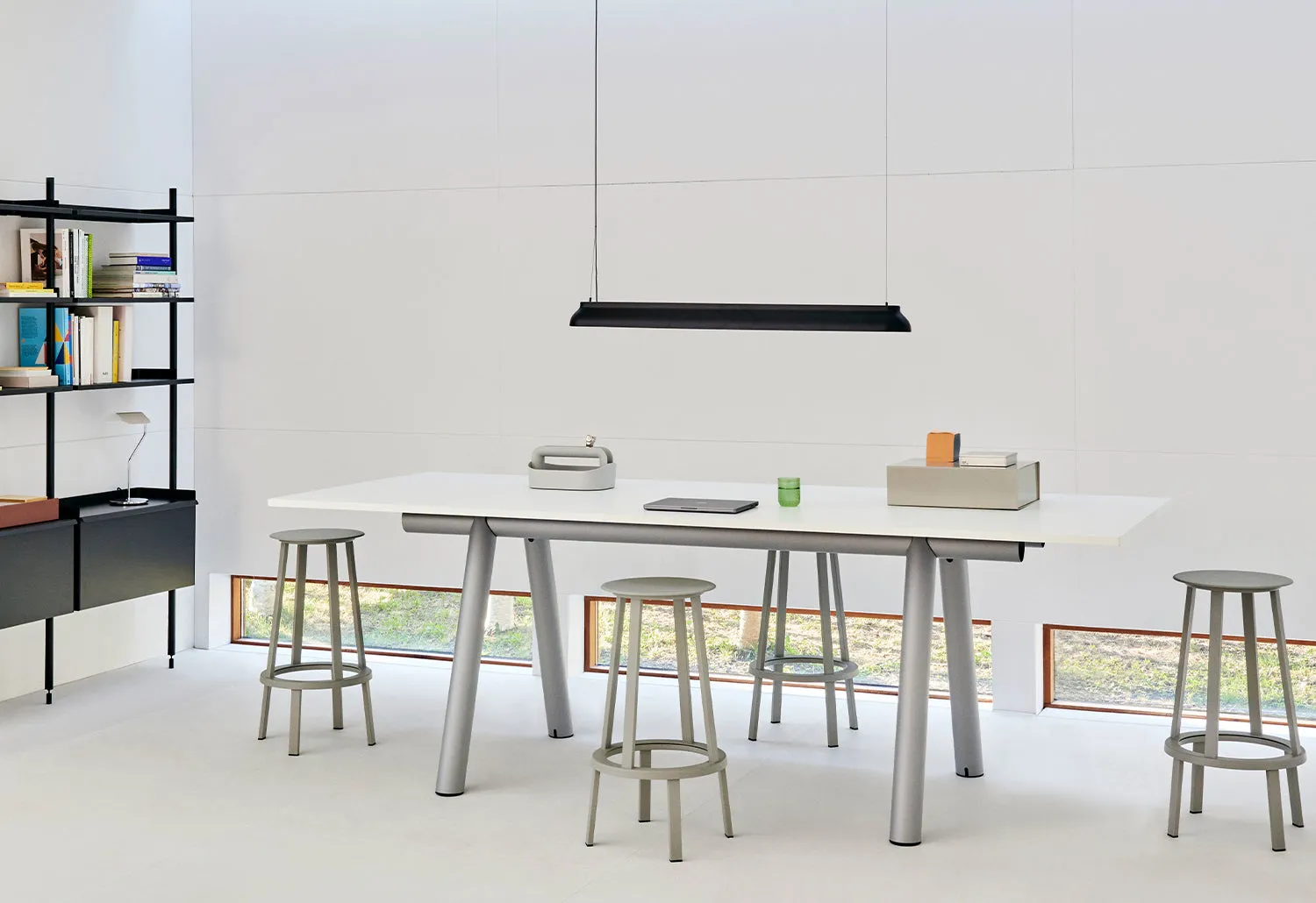 Apex Table Lamp