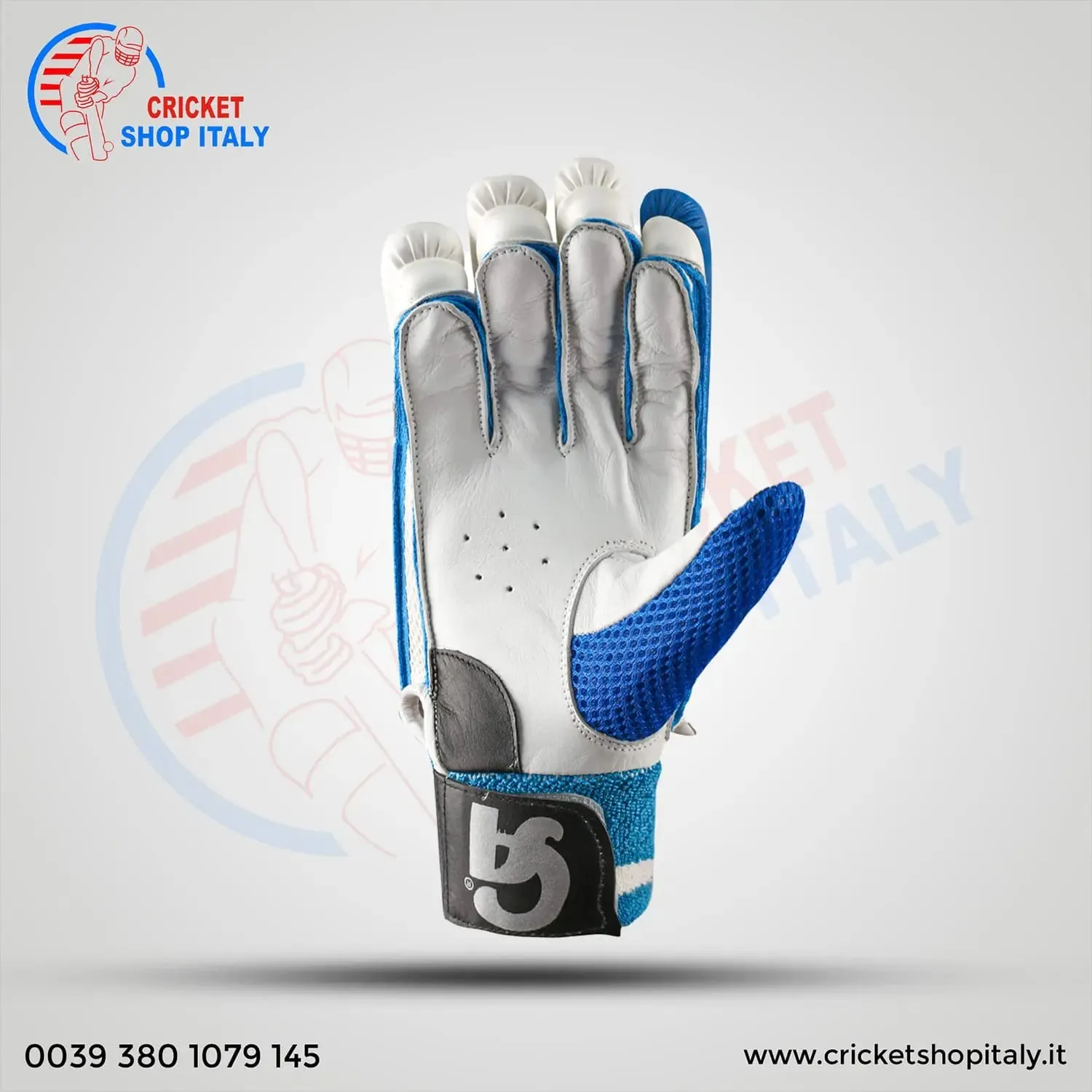 CA Plus 8000 Batting Gloves