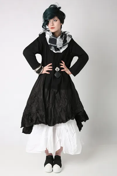 Carnaby Scarf in Nove Carnaby