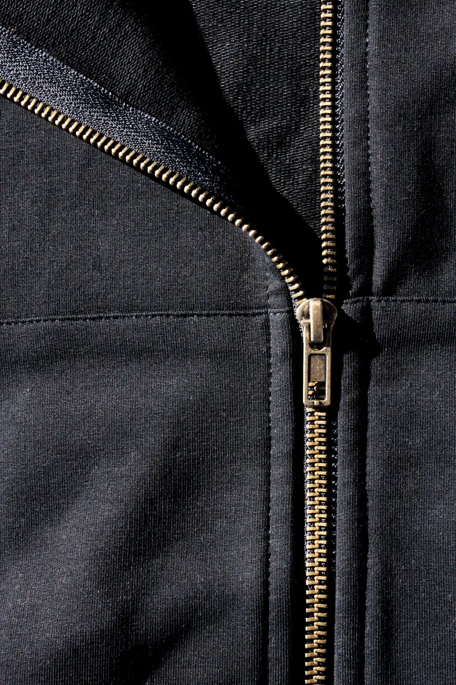 Crop Hoodie | Black
