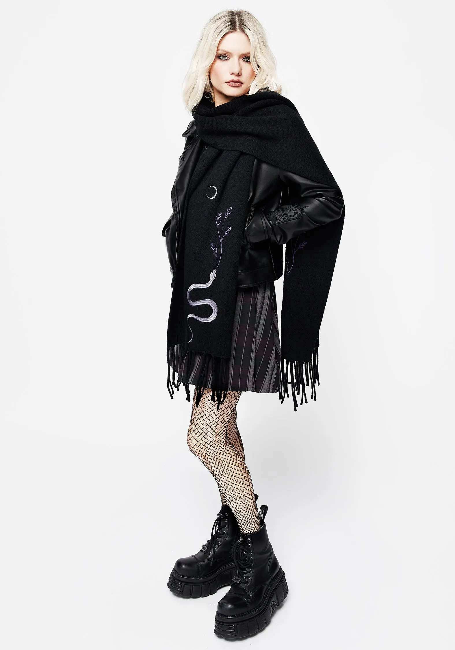 Stylish Dominion Snake Embroidered Scarf - Elegant Fashion Accessory for Chic Outfits