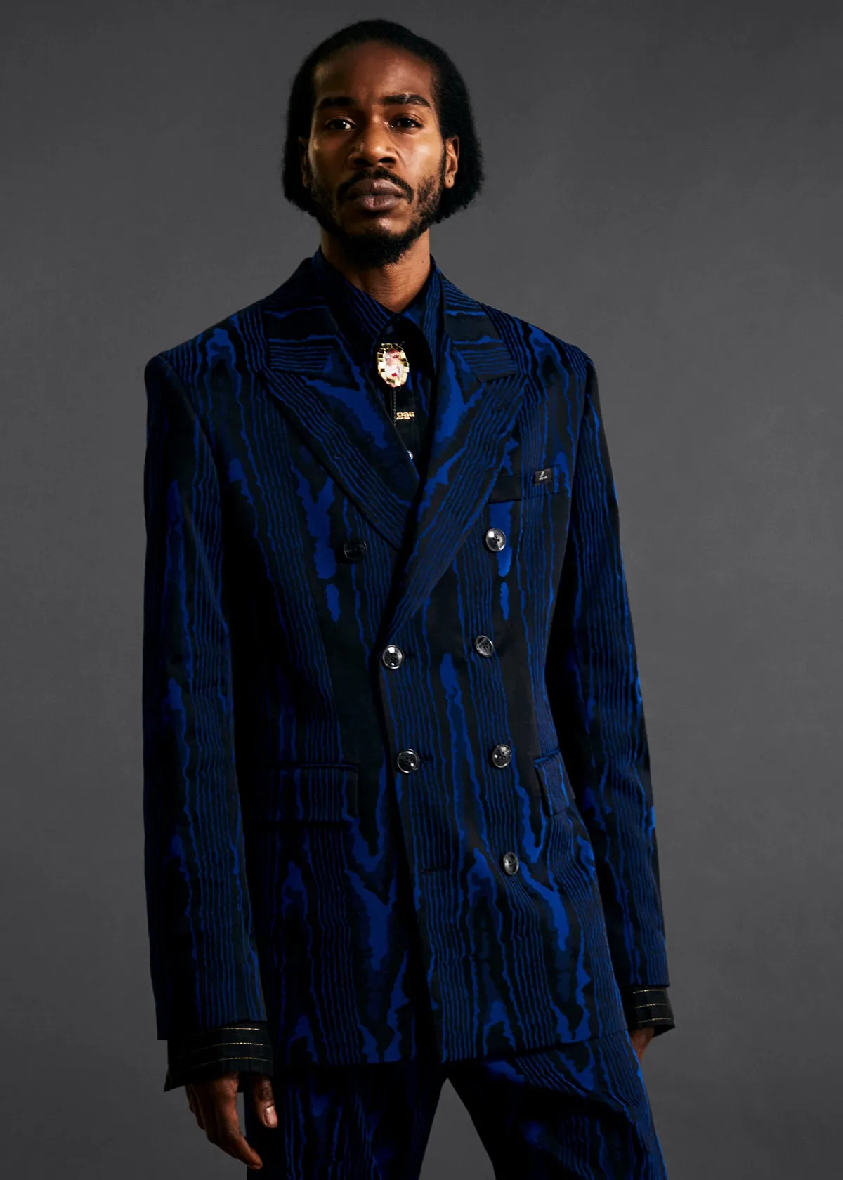 DOUBLE BREASTED SHORT COAT in BLUE BLACK