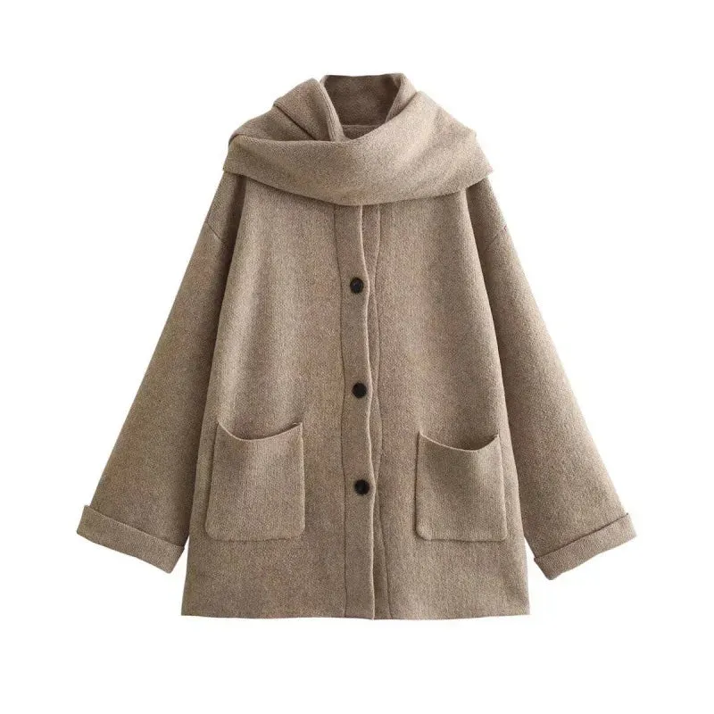 Islay - Cardigan with attached scarf