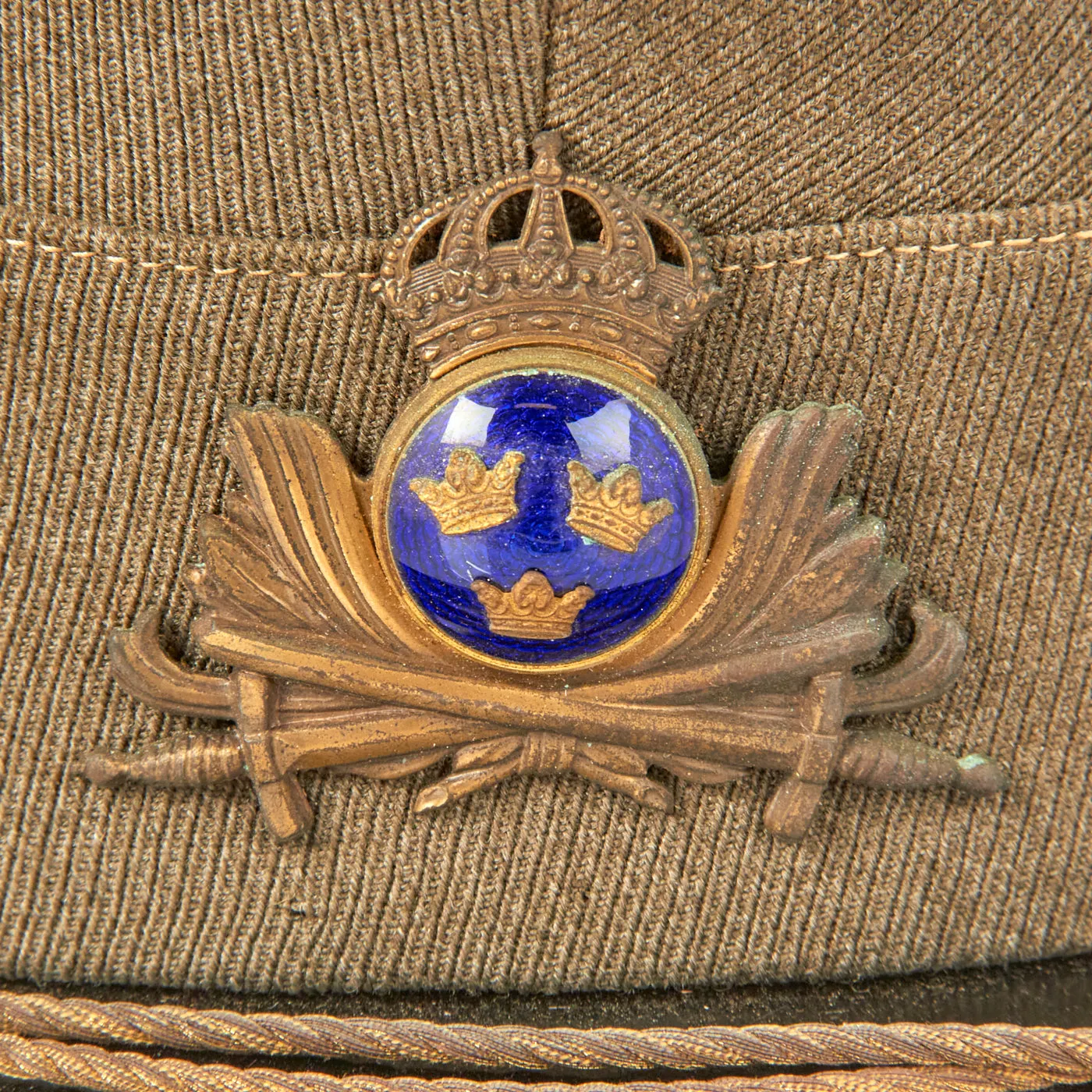 Original Swedish WWII M39 Swedish Army Officer Peaked Visor - Size 58 ½