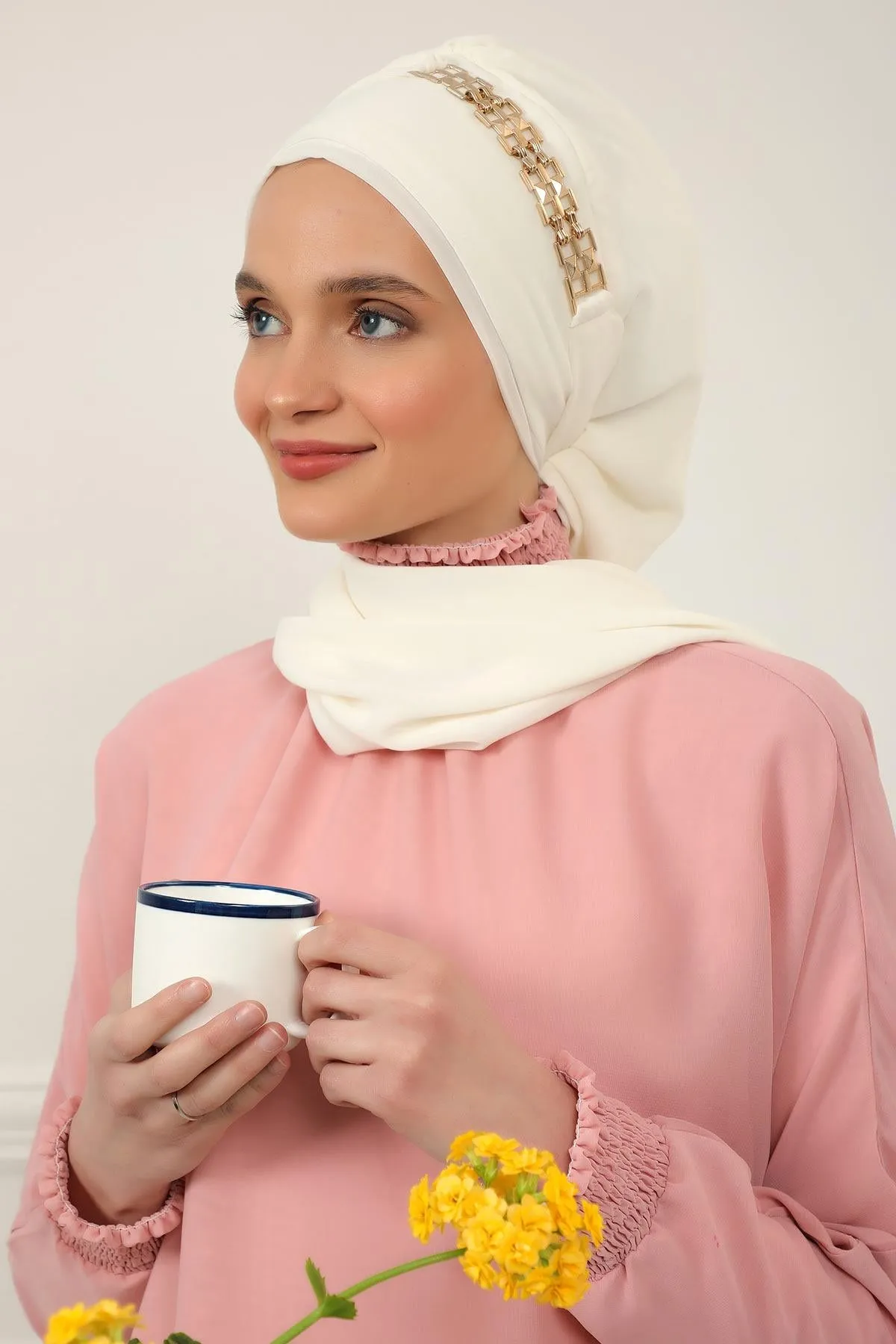 Stylish Instant Turban with Elegant Gold Chain Detail made from High Quality Chiffon Fabric, Breathable Headscarf Turban For Women,HT-28